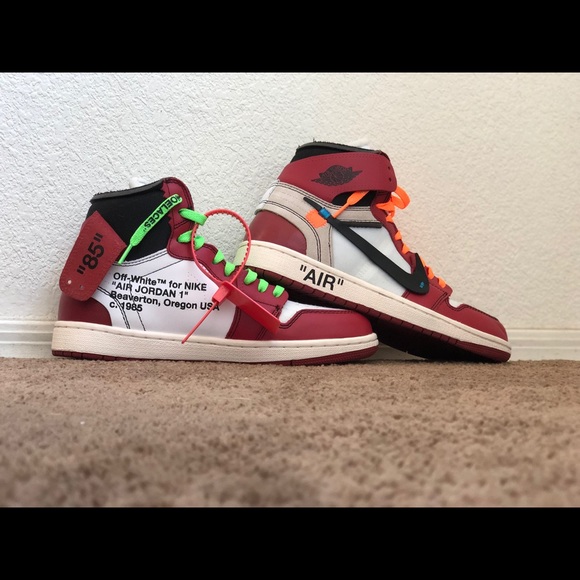 Off white Jordan 1 - Picture 2 of 4